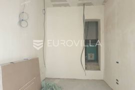 Nova Ves, ulični poslovni prostor za zakup 16 m2, Zagreb, Commercial property