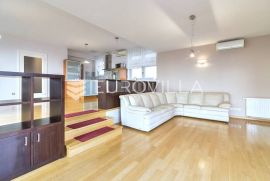 Vrhovec, prekrasan dvoetažan penthouse NKP 250 m2, Zagreb, Διαμέρισμα