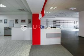 Dubrava, uredsko-skladišni prostor za zakup 479,50 m2, Donja Dubrava, Immobili commerciali