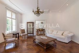 Zrinjevac luksuzno uređen četverosoban stan 180m2, Zagreb, Apartamento