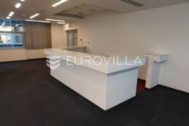 Radnička, poslovni (uredski) prostor 522 m2 za zakup, Zagreb, Propiedad comercial