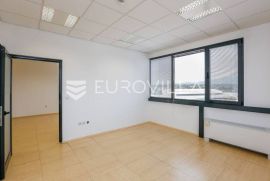 Dubrava, funkcionalan poslovni prostor uredske namjene 411 m2, Donja Dubrava, Propiedad comercial