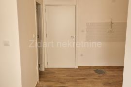 Prespanska, lux stan 72m2+ 30 m2 terase, Zvezdara, Appartement