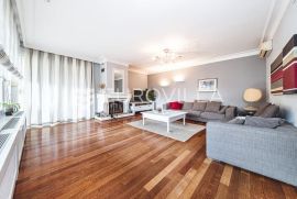 Zagreb, Gajnice, prekrasna obiteljska villa 400 m2, Zagreb, بيت