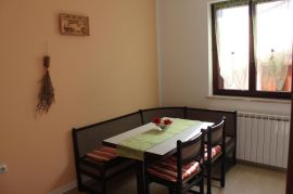 Apartmanska kuća sa pogledom na more, Fažana, Istra, Fažana, Ev