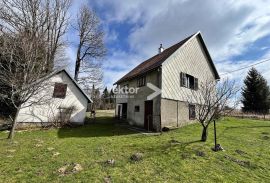 Ravna Gora, goranska kuća s dodatnih 10.340m2 zemljišta, Ravna Gora, House