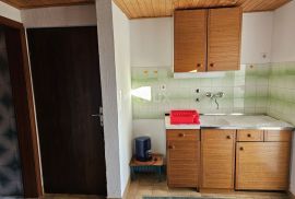 OTOK RAB - Apartmanska kuća pored mora!, Rab, Σπίτι