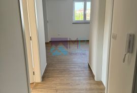 Medulin, NOVOGRADNJA/USELJIVO, dvosoban stan na I. katu + garaža, Medulin, Appartement