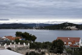 Murter, Betina - Luksuzna Dvojna kuća S2 sa bazenom i pogledom na more, Tisno, House