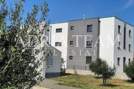 APARTMANI U NOVOGRADNJI, POGLED NA MORE - POVLJANA, PAG, Povljana, Wohnung