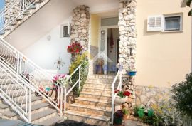 Istra, Fažana, Apartmanska kuća, Fažana, House