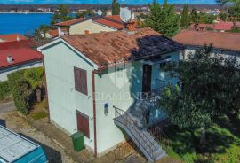 Novigrad okolica, Kuća sa dva apartmana 80m od mora!, Novigrad, Casa