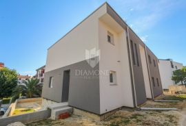 Moderna duplex kuća nedaleko centra Rovinja, Rovinj, بيت