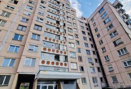 Trosoban stan Alipašino Polje prodaja C faza, Sarajevo Novi Grad, Appartment