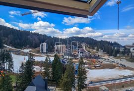 Apartman dvoetažni 73m2 Olimpijska kuća Jahorina prodaja, Pale, Kвартира