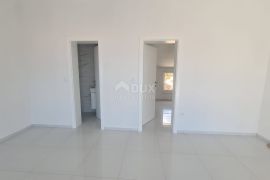 CRIKVENICA - Apartman u novogradnji s pogledom na more, Crikvenica, Stan