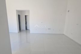 CRIKVENICA - Apartman u novogradnji s pogledom na more, Crikvenica, Stan