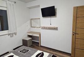 OTOK RAB, BANJOL - 3S + DB u višestambenoj zgradi, Rab, Appartment