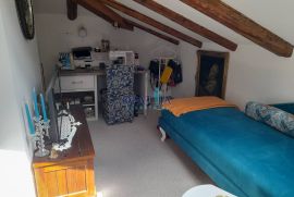 Labin, centar - vrhunski novouređeni stan (penthouse), Labin, Appartamento