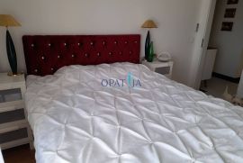 Labin, centar - vrhunski novouređeni stan (penthouse), Labin, Appartamento