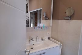 Labin, centar - vrhunski novouređeni stan (penthouse), Labin, Appartamento