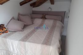 Labin, centar - vrhunski novouređeni stan (penthouse), Labin, Appartamento