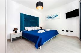 Predivna villa na 800 m od mora, Rovinj, Istra, Rovinj, Дом