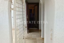 Apartman s dvije prostrane terase -Barbariga, Vodnjan, Daire