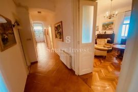 OPATIJA - CENTAR, stan od 185 m2, Opatija, Apartamento