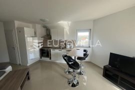 Istra, Peroj, moderan trosoban stan u blizini mora, Vodnjan, Appartment