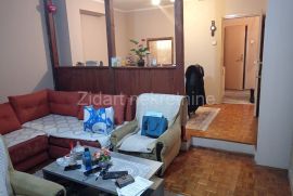 Dupleks kod nove Crkve, Zemun, Appartamento