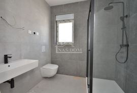 Vodice - Stan S5 na drugom katu, super lokacija, Vodice, Appartment