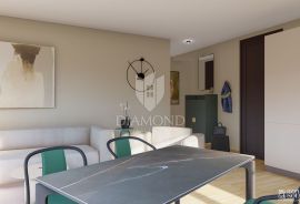 Poreč, fantastičan stan u prizemlju 500 m od mora!, Poreč, Apartamento