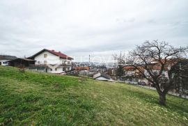 Zagreb, Gajnice, građevinsko zemljište sa starom kućom 6432 m2, Zagreb, Land