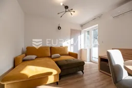 Zagreb, Srebrnjak, prekrasan novouređen trosoban stan 60 m2, Zagreb, Daire