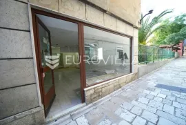 Zadar, Centar, poslovni prostor površine 70m2 na atraktivnoj lokaciji, Zadar, Ticari emlak