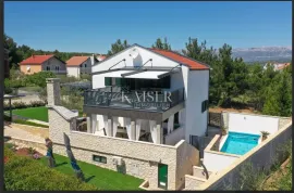 Zadar,Novigrad - Vila s grijanim bazenom i dva apartmana uz more, Novigrad, Σπίτι