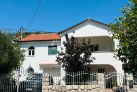 EKSKLUZIVNO!KUĆA 120 M OD MORA - CESARICA, Karlobag, Casa