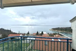 PRILIKA!!! Apartman 50m od mora Crikvenica, Crikvenica, Appartment