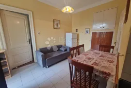 DONJA VEŽICA - DUGOROČNI NAJAM JEDNOSOBNOG STANA, Rijeka, Appartment