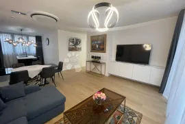 Najam stana centar, 93m2, 3S+DB, prizemlje, Zagreb, Kвартира