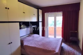 Pula-Štinjan Apartmanska kuća s pogledom na more, Pula, Maison