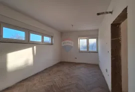 Zagreb, Podsljeme, luksuzan stan 132 m2 s velikim vrtom, Zagreb, Appartment