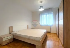 Zagreb, Podsused - dvosoban stan s vrtom i parkingom, Zagreb, Appartement