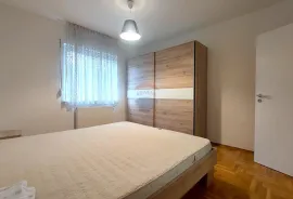 Zagreb, Podsused - dvosoban stan s vrtom i parkingom, Zagreb, Appartement