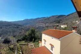 Opatija, Brseč - stara kamena kuća, Mošćenička Draga, Maison