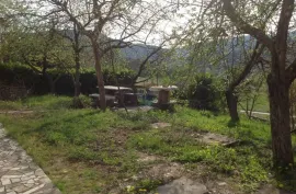 Istra, Buzet kuća sa dvorištem, Buzet, Famiglia