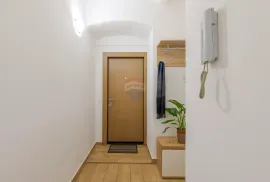 Stan, Zagreb, Centar, 36 m2, potpuno adaptiran, Zagreb, Apartamento