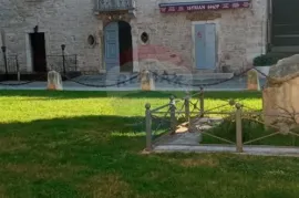 Istra, Pula stan u predivnoj venecijanskoj vili, Pula, Appartment