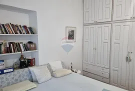 Istra, Pula stan u predivnoj venecijanskoj vili, Pula, Appartment